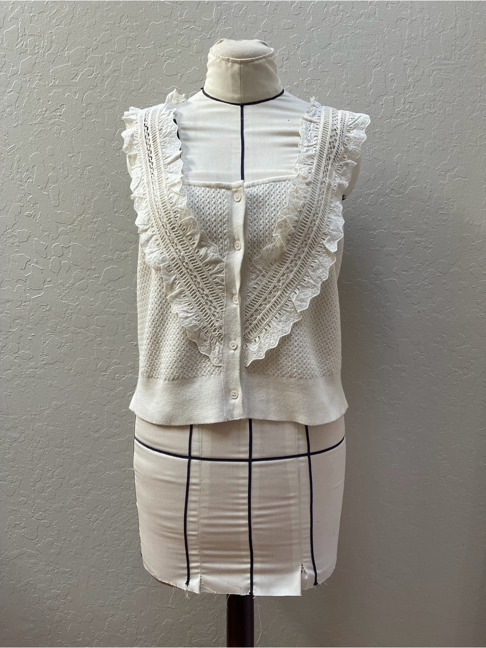 Pilcro Ivory Ruffle-Trim Knit Button Tank